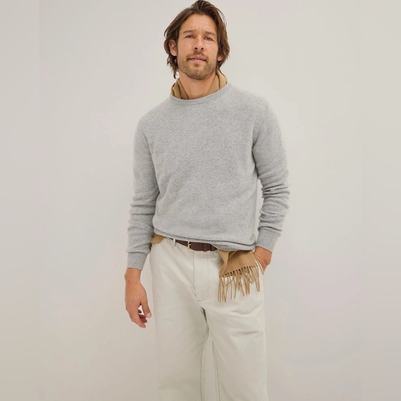 JCrew Men's Gray crew neck cashmere blend sweater - Picture 1 of 5